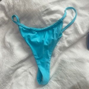 boutine la size med bottoms